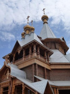 Точная копия Свято-Николаевского собора в усадьбе Волга (Харбин, КНР)